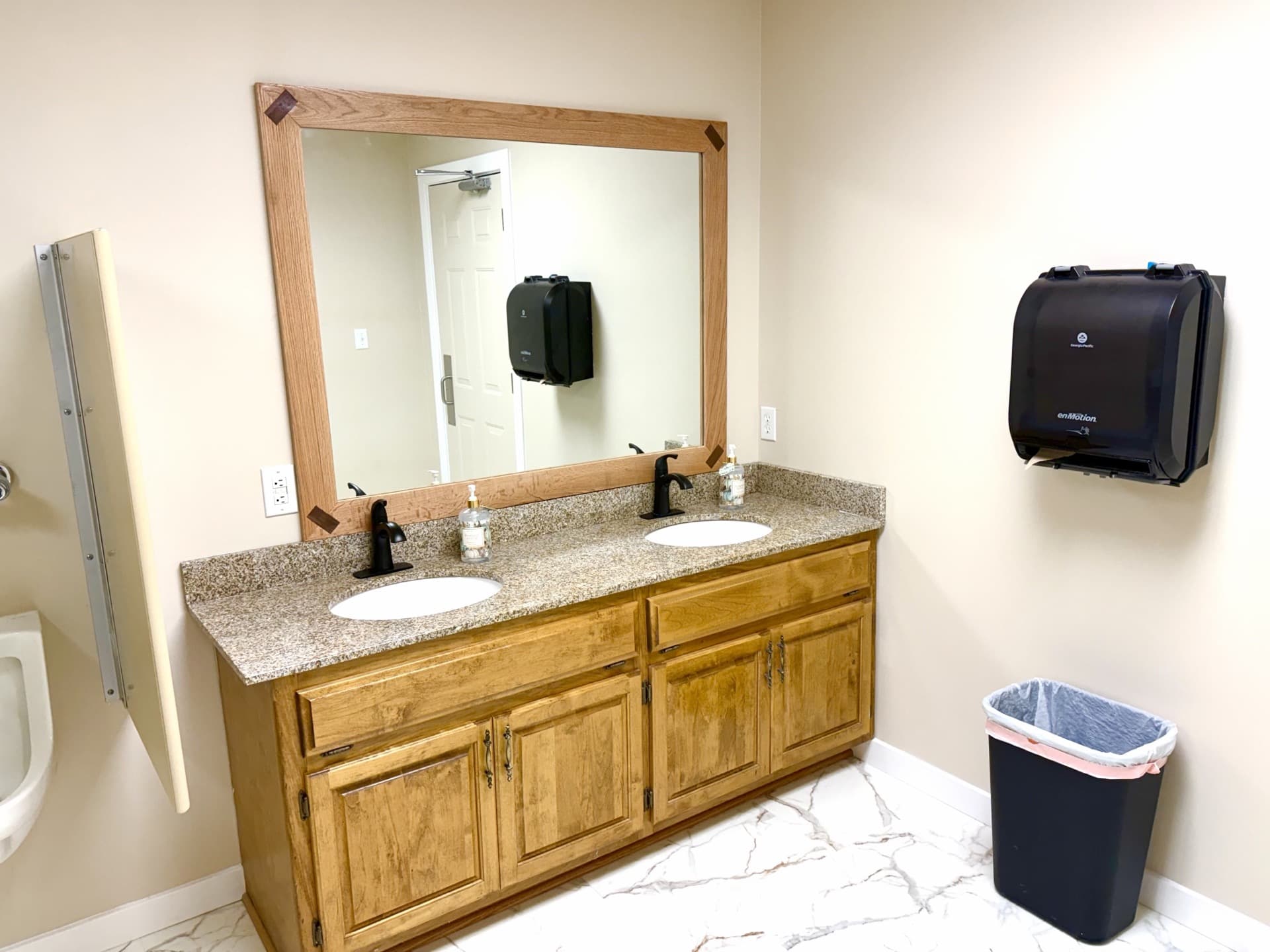 Wartrace Baptist Bathroom Remodel — photo 1