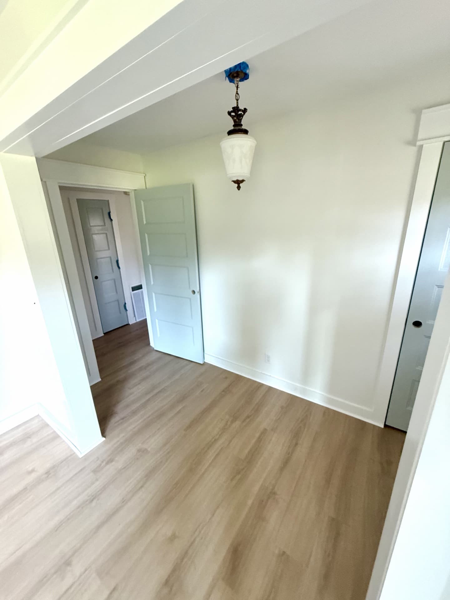 Stone's Flooring — photo 1